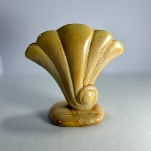 Elegant Red Wing Vance with Unique Crackle Glaze